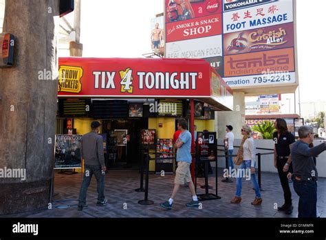 where are the discount ticket booths in las vegas